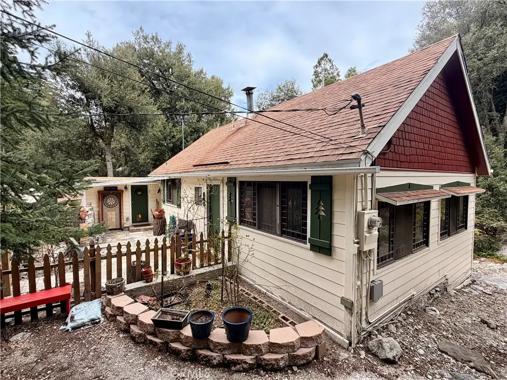 9211 Corral, Forest Falls, CA — listing photo 1