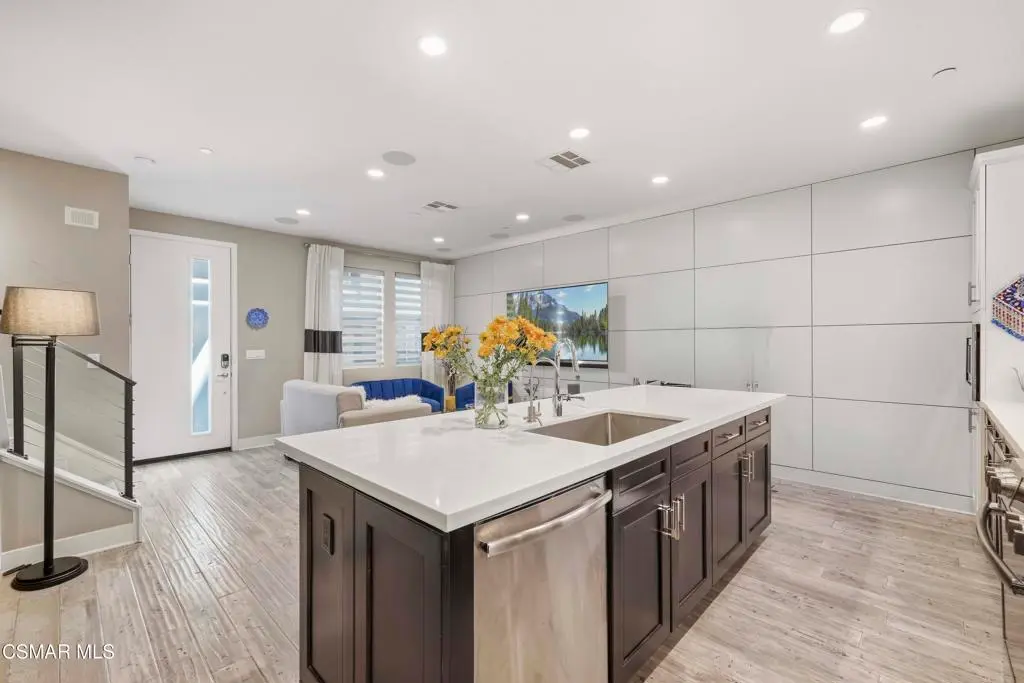 19546 Cardigan Drive, Northridge, CA — listing photo 1