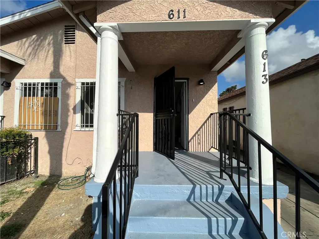 Triplex for sale at 611 W 57th, Los Angeles, CA