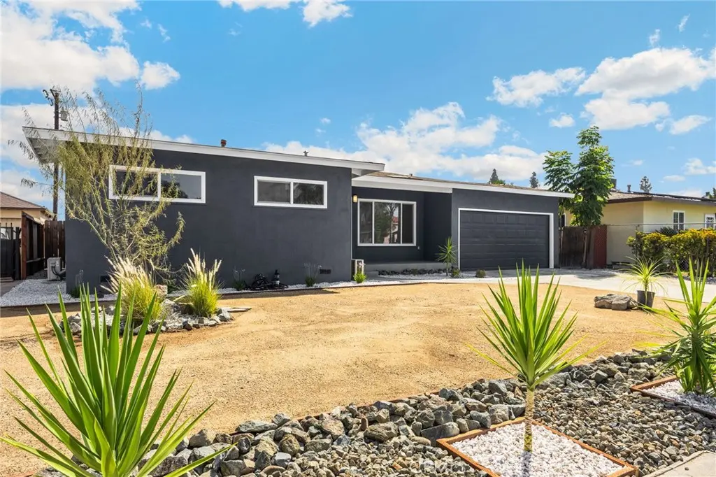 4038 N Orange, Covina, CA — listing photo 1
