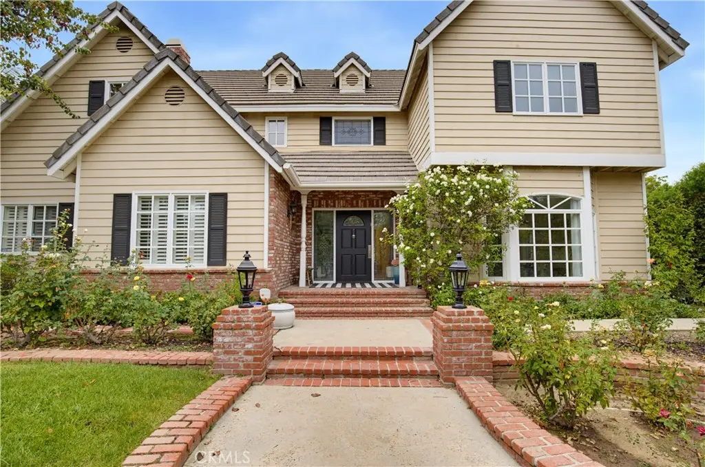 4155 Vicasa, Calabasas, CA — listing photo 1