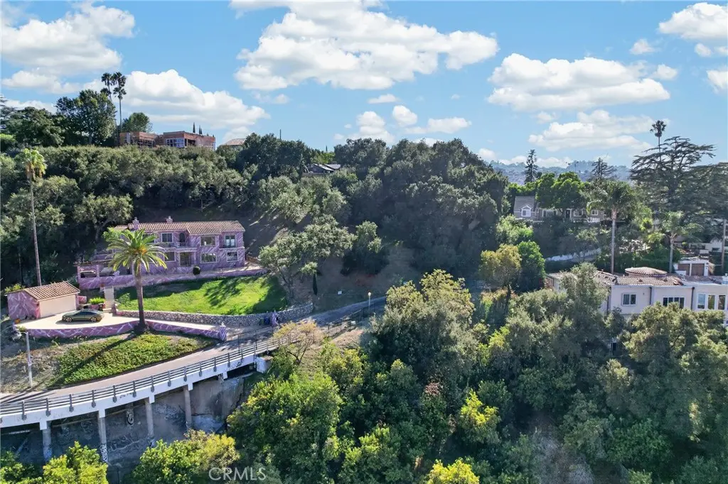 4036 Sunswept, Studio City, CA — listing photo 1