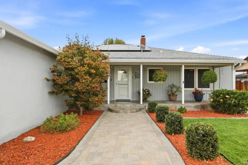 Single Family Residence for sale at 136 Pleasant Ridge Avenue, San Jose, CA featuring 4 beds and 3 baths