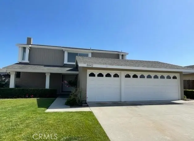8842 Midbury, Huntington Beach, CA — listing photo 1