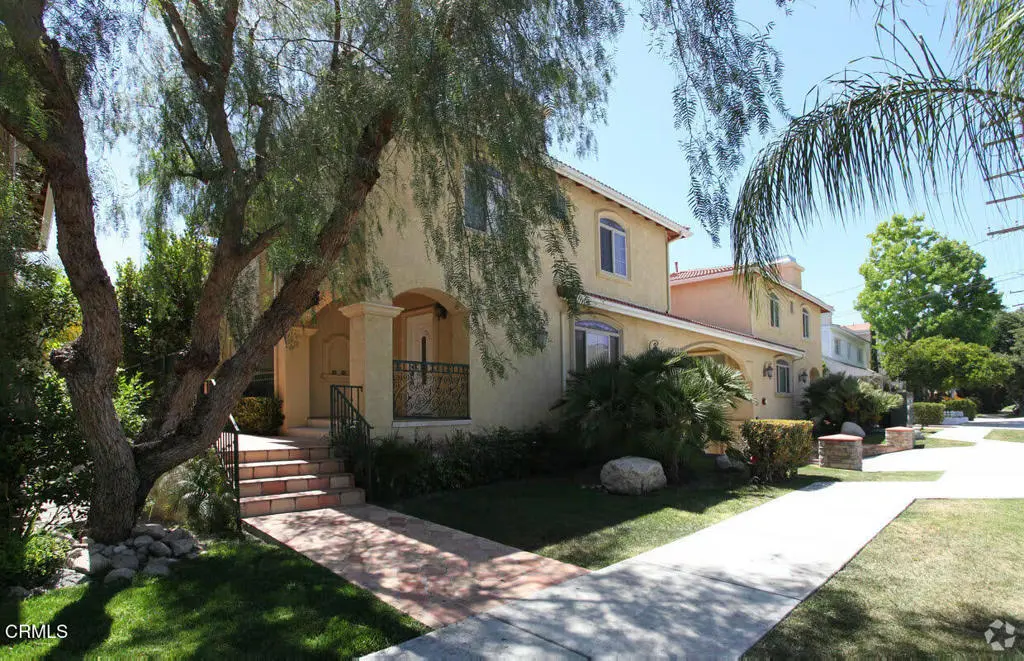 2512 Montrose Avenue 9, Montrose, CA — listing photo 1