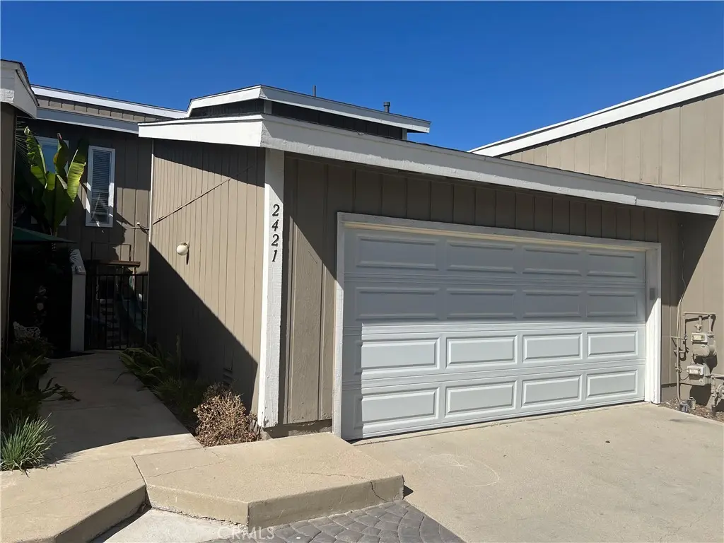 2421 S Reservoir, Pomona, CA — listing photo 1