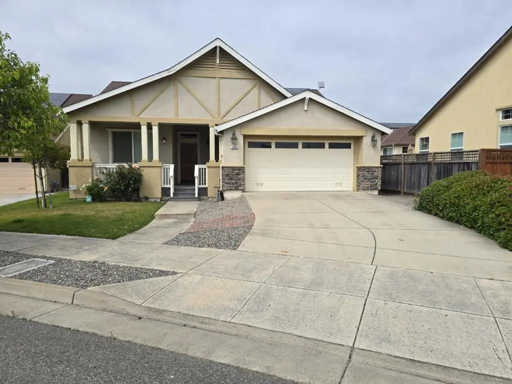 430 Vivienne Drive, Watsonville, CA — listing photo 1