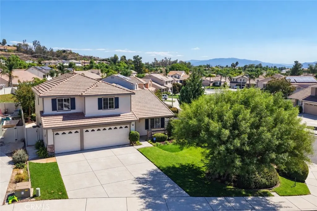 Single Family Residence for sale at 41968 Cameryn Court, Murrieta, CA featuring 4 beds and 3 baths