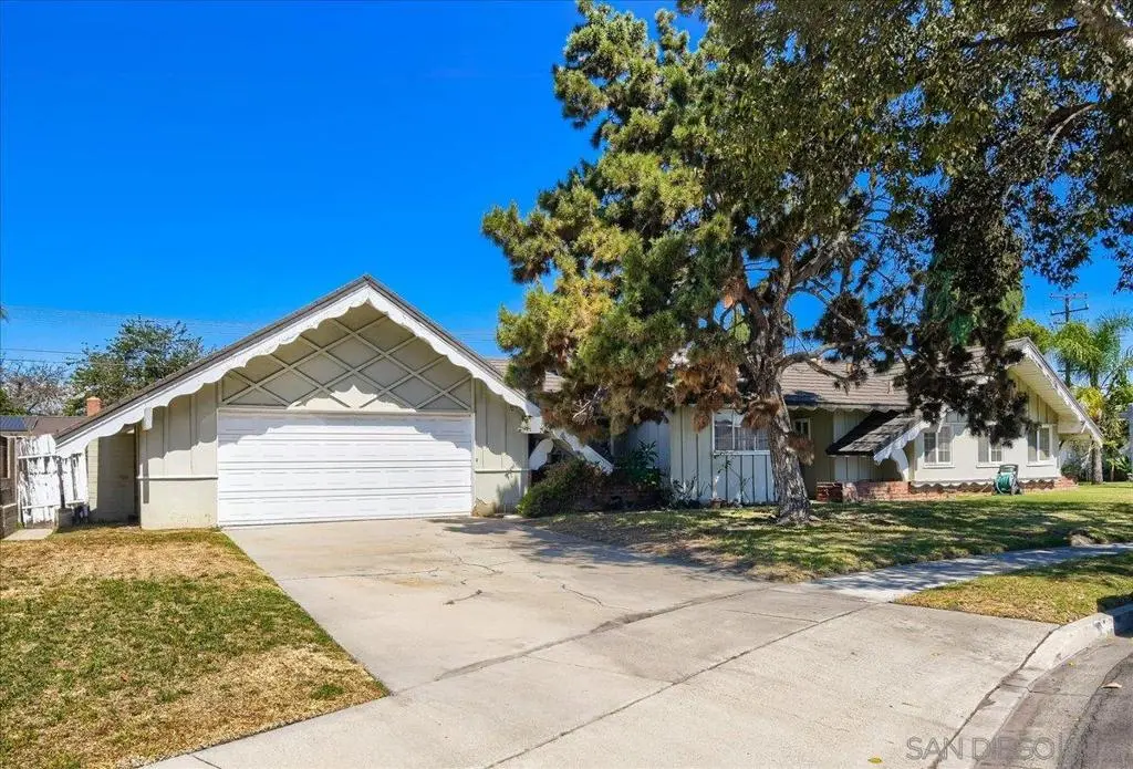 Single Family Residence for sale at 1809 W. Harriet Lane, Anaheim, CA featuring 3 beds and 2 baths