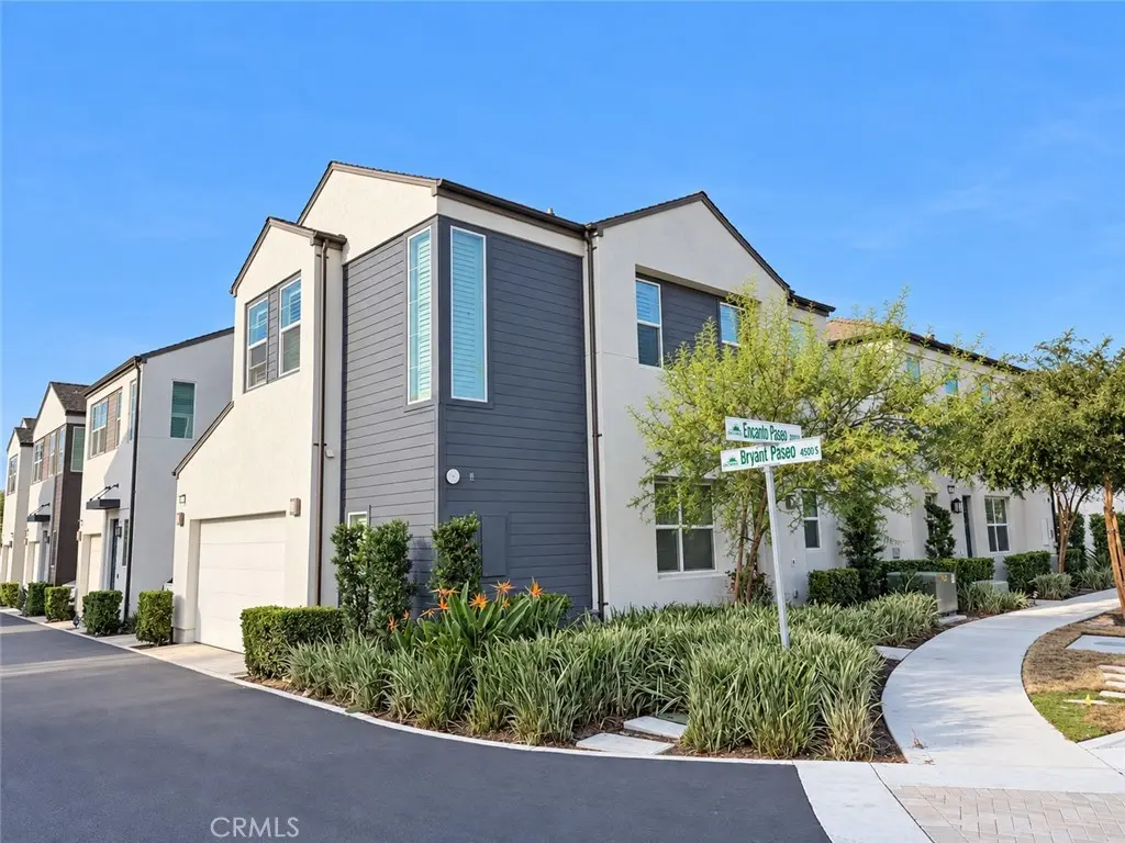 2480 E Encanto Paseo, Ontario, CA — listing photo 1