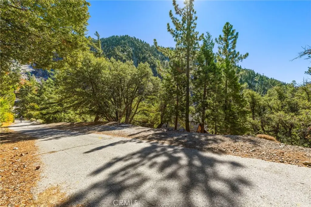 3 Glacier, Mt Baldy, CA — listing photo 1