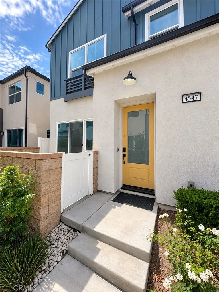 4547 S Grant Paseo, Ontario, CA — listing photo 1