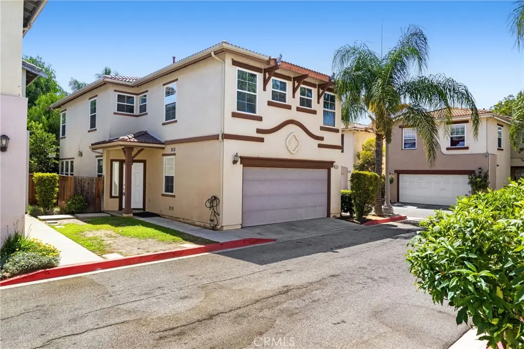 9193 Burnet Avenue, North Hills, CA — listing photo 1