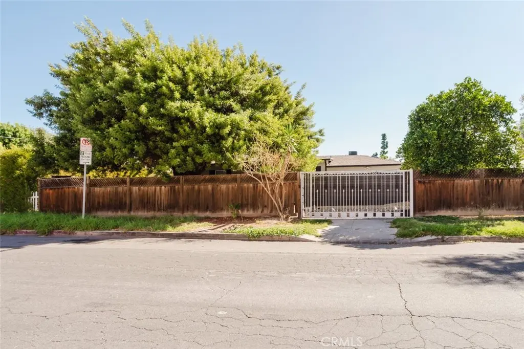 18328 Gresham Street, Northridge, CA — listing photo 1
