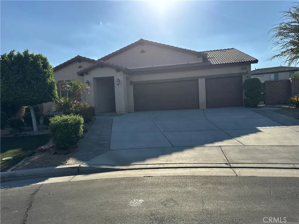 82511 Tremetina, Indio, CA — listing photo 1