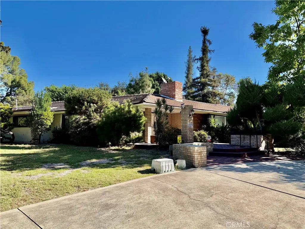 3505 E California Boulevard, Pasadena, CA — listing photo 1
