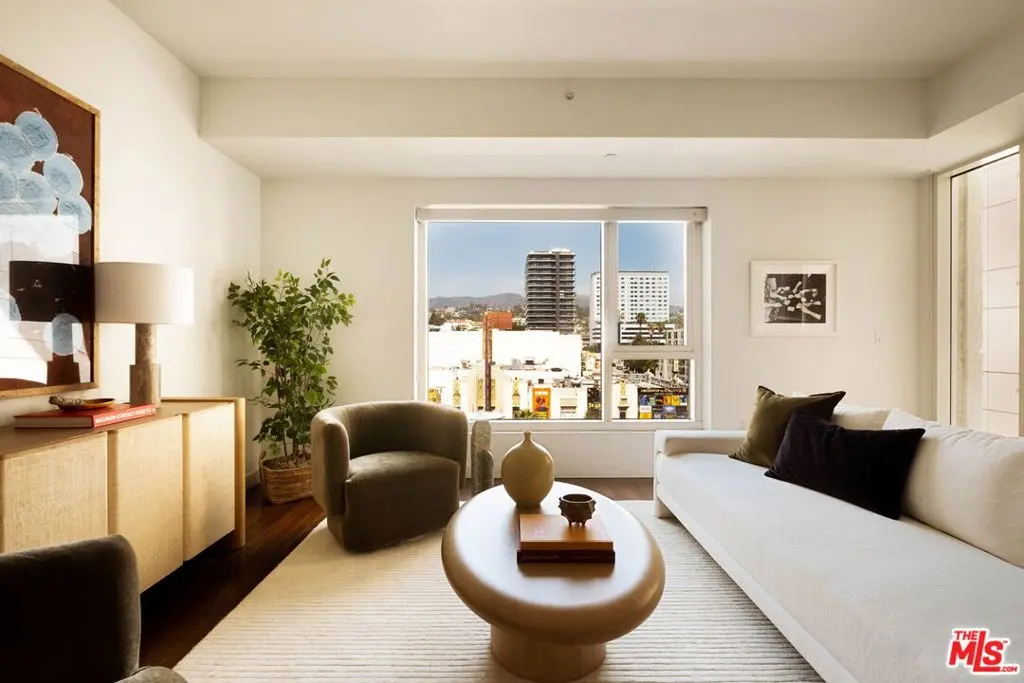 6250 Hollywood Boulevard 7G, Los Angeles, CA — listing photo 1