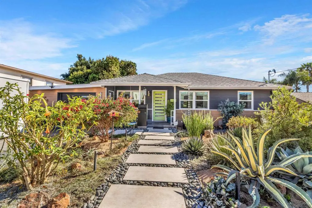 8127 Golden Ave, Lemon Grove, CA — listing photo 1
