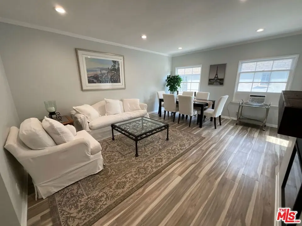 117 N Kings 119 3/4, Los Angeles, CA — listing photo 1