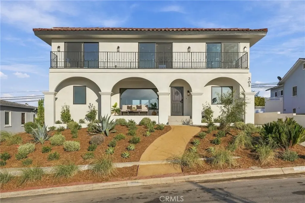 205 Via Los Altos, Redondo Beach, CA — listing photo 1
