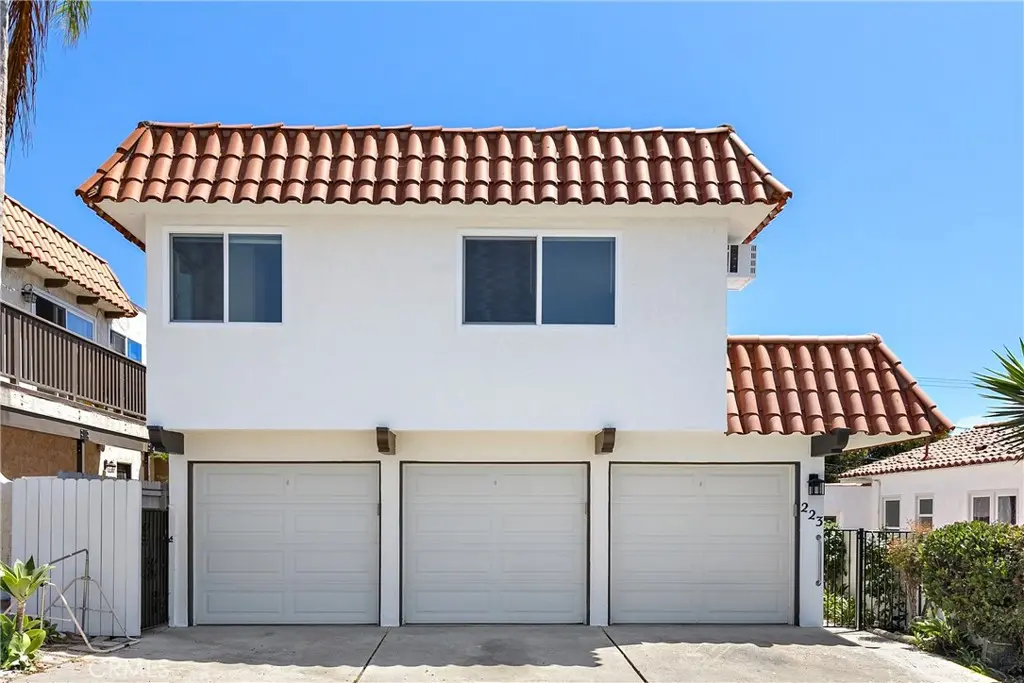 223 Avenida Victoria, San Clemente, CA — listing photo 1