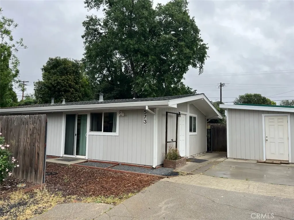 573 White, Chico, CA — listing photo 1
