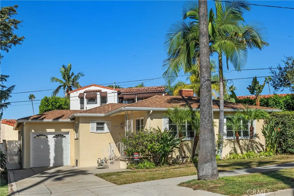 1745 Grandview Avenue, Glendale, CA — listing photo 1