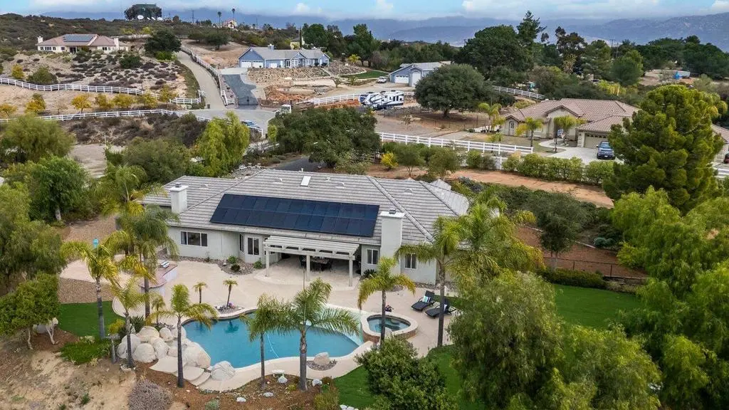 30012 Mckenna Heights Court, Valley Center, CA — listing photo 1