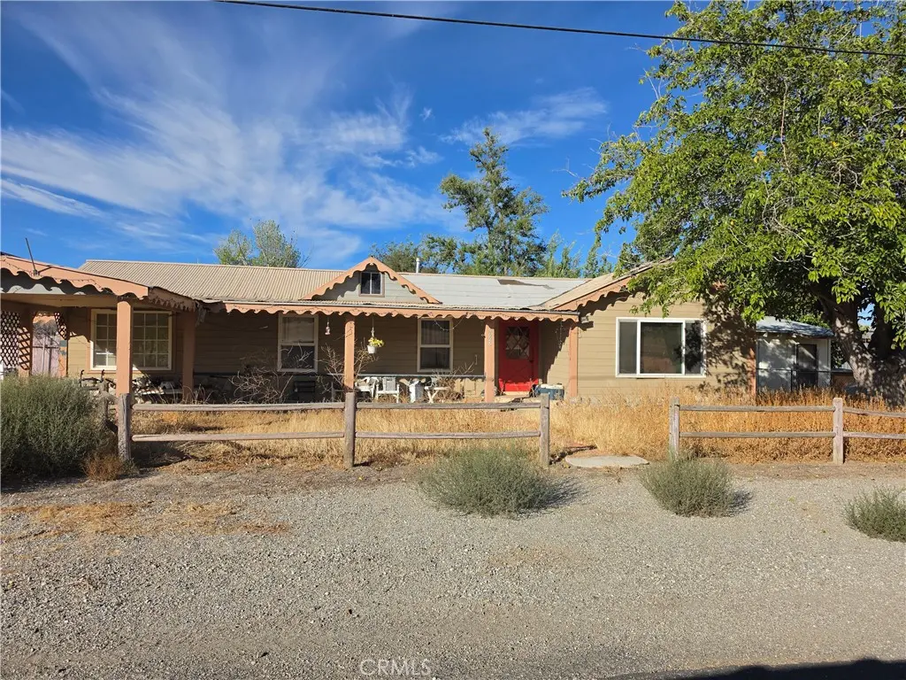 4026 El Roblar, New Cuyama, CA — listing photo 1
