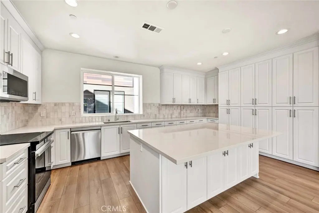 5804 Linden Avenue 1, Long Beach, CA — listing photo 1