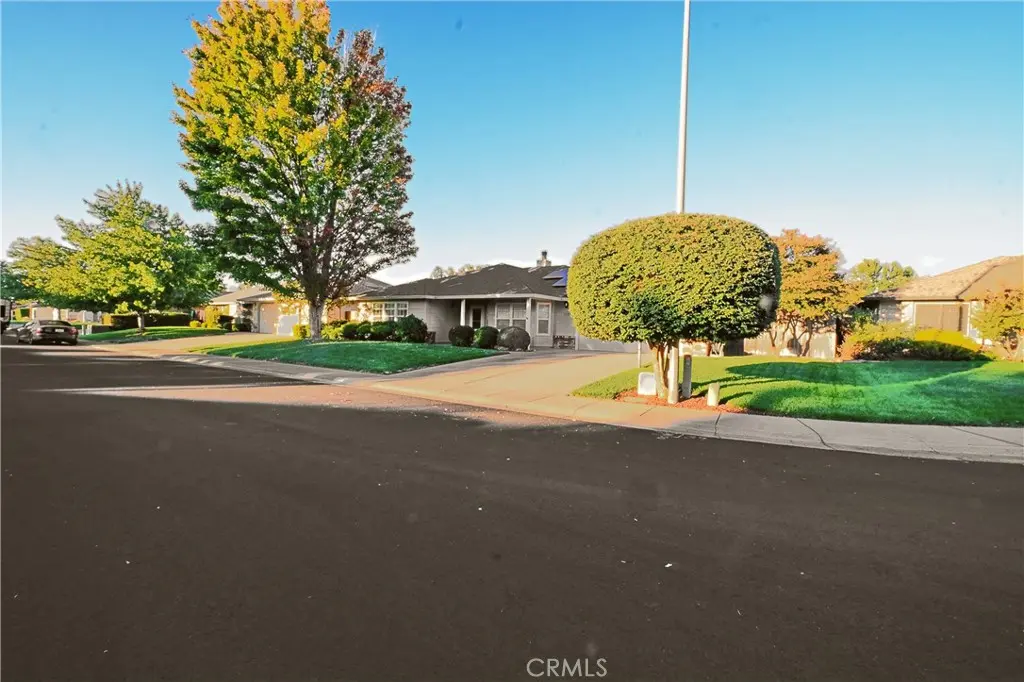 3220 Mount Whitney Court, Chico, CA — listing photo 1