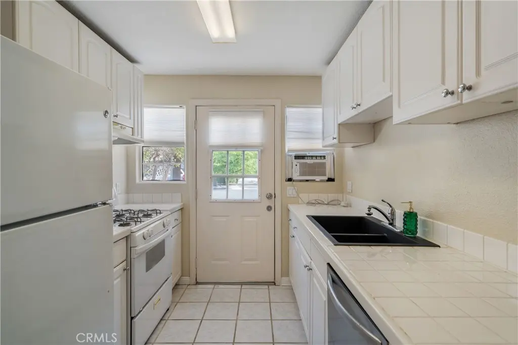 2707 S El Camino Real, San Clemente, CA — listing photo 1