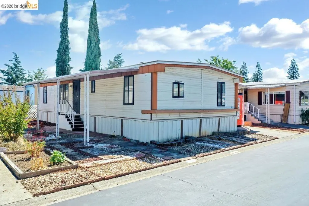 103 Countess Way, Sacramento, CA — listing photo 1