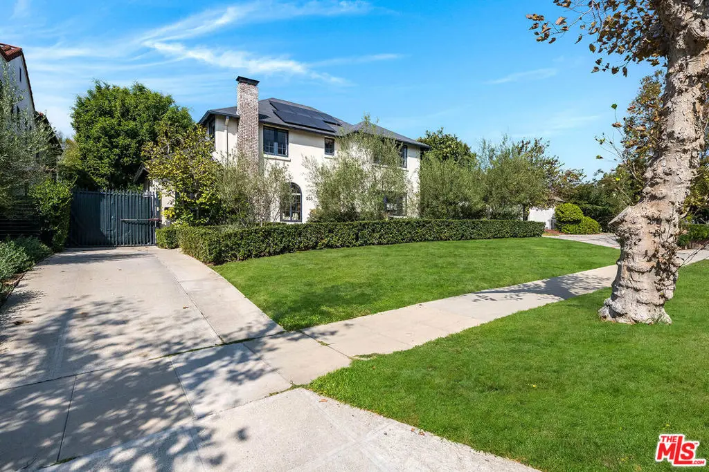 Single Family Residence for rent at 555 Wilcox Avenue, Los Angeles, CA featuring 5 beds and 5 baths