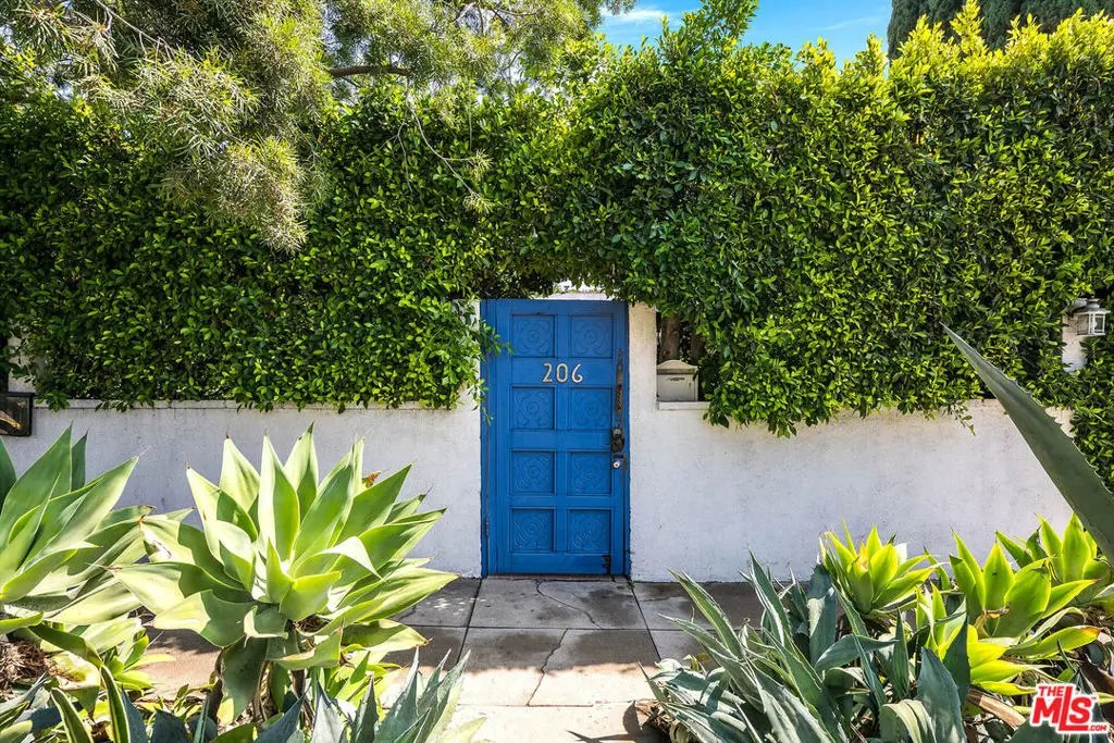 206 N Wilton Place, Los Angeles, CA — listing photo 1