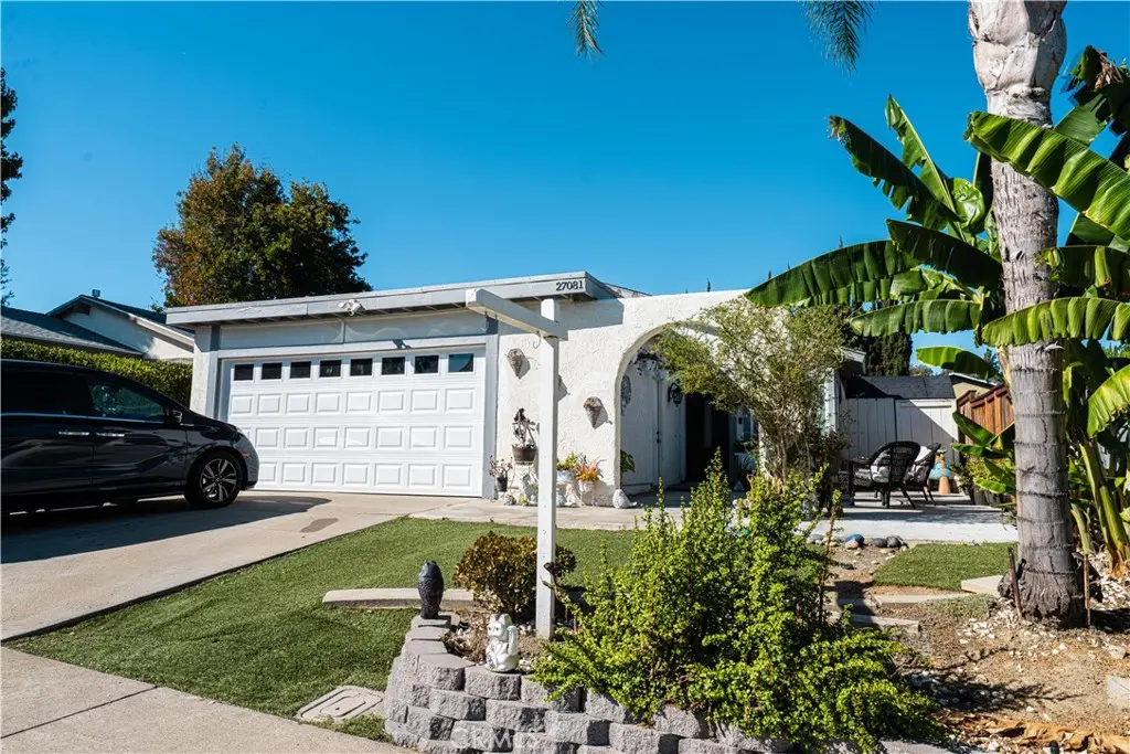 27081 Sombras, Mission Viejo, CA — listing photo 1