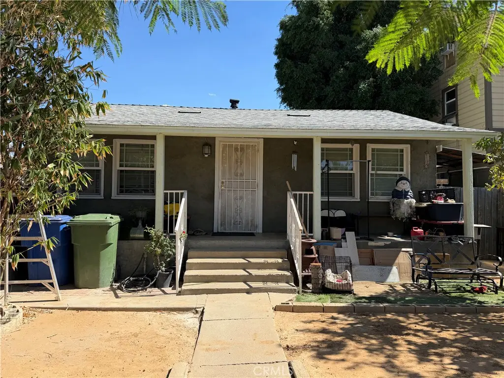 3040 Orange, Riverside, CA — listing photo 1