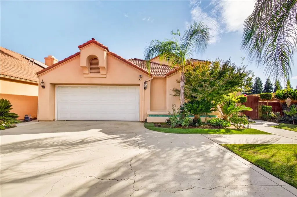 645 E Champlain, Fresno, CA — listing photo 1