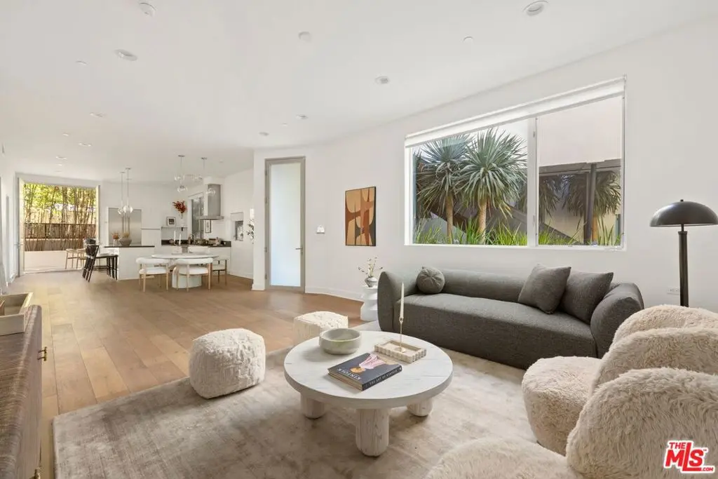 Condominium for sale at 616 N Croft Avenue 2, West Hollywood, CA featuring 2 beds and 2 baths