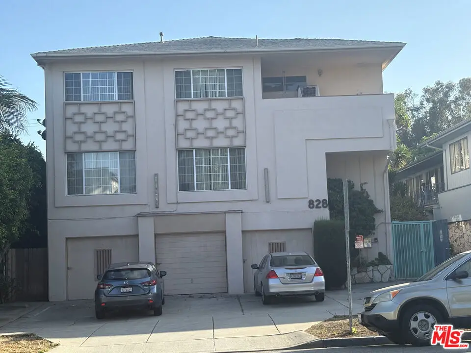 Condominium for rent at 828 Lincoln Boulevard 1, Santa Monica, CA featuring 1 bed and 1 bath