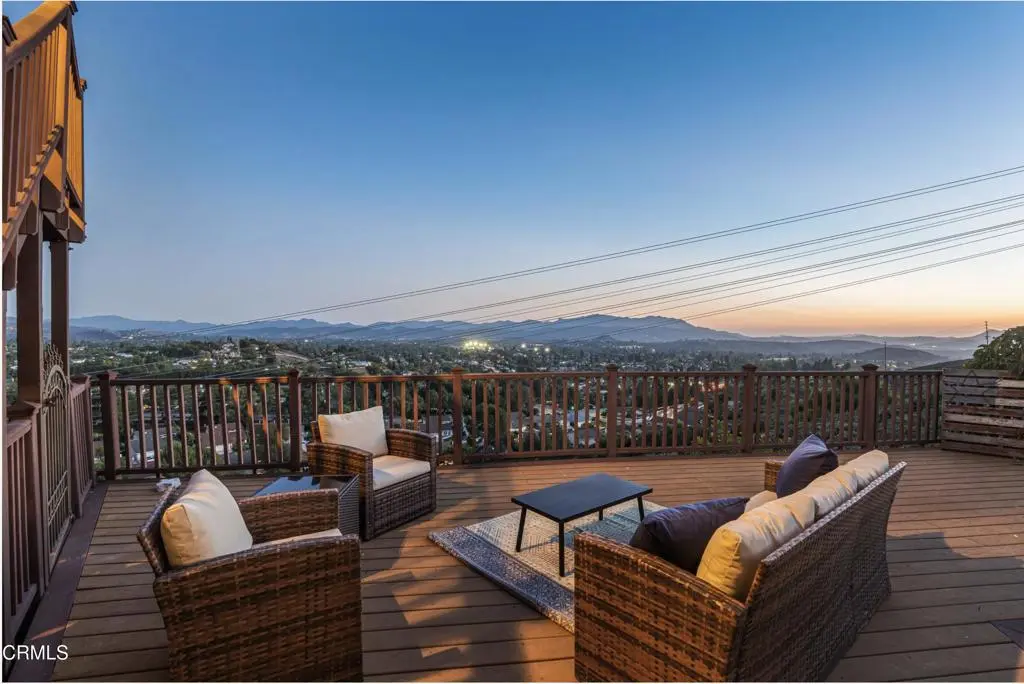 744 Calle Punta, Thousand Oaks, CA — listing photo 1