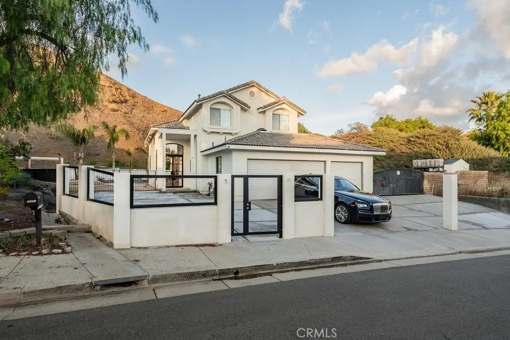 28491 Nicholas Circle, Saugus, CA — listing photo 1