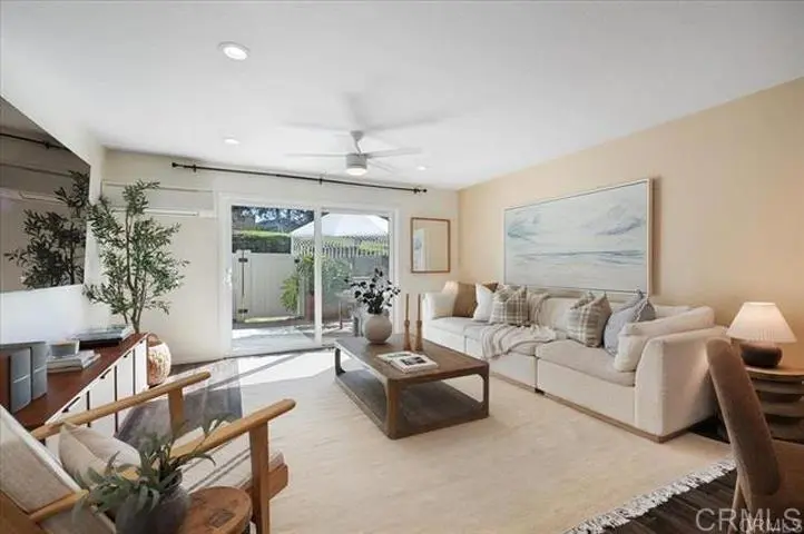 328 Winsome Place, Encinitas, CA — listing photo 1