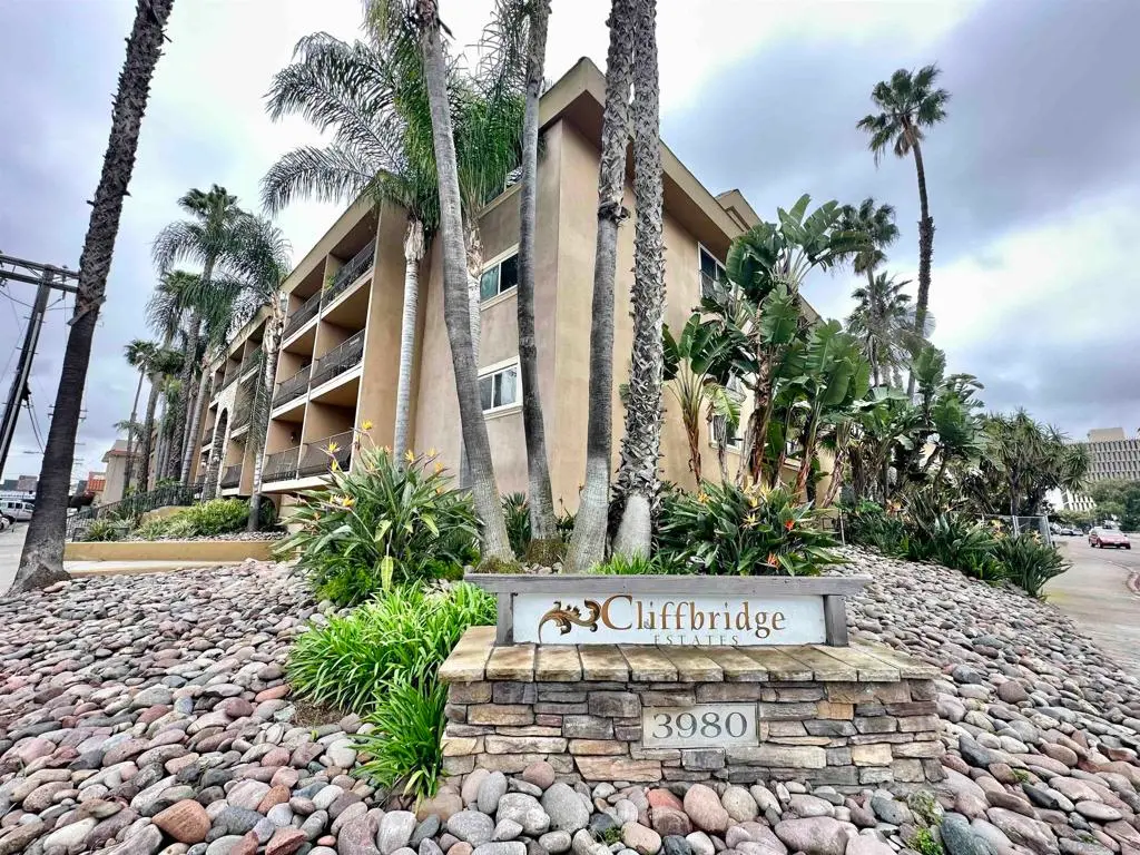 3980 8Th 214, San Diego, CA — listing photo 1