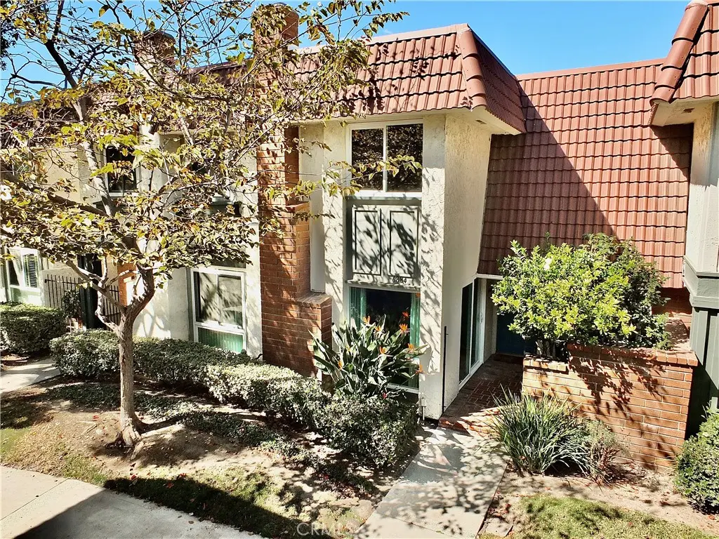 6884 Breton, Cypress, CA — listing photo 1
