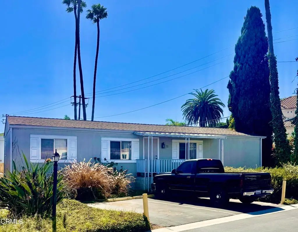 205 E Driffill Boulevard 11, Oxnard, CA — listing photo 1