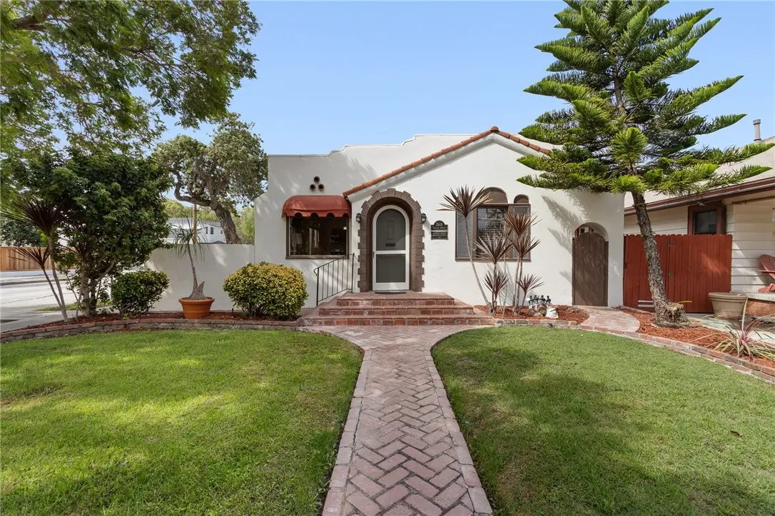 3601 Cerritos, Long Beach, CA — listing photo 1