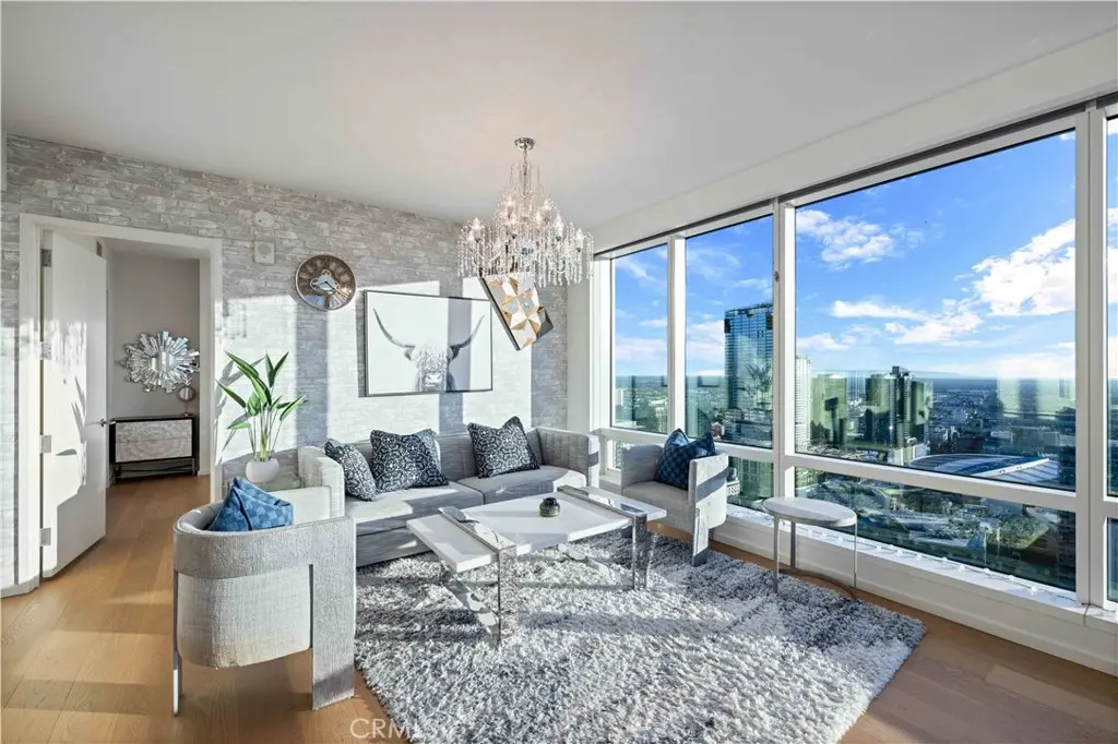 Condominium for rent at 877 Francisco St 4111, Los Angeles, CA featuring 2 beds and 2 baths
