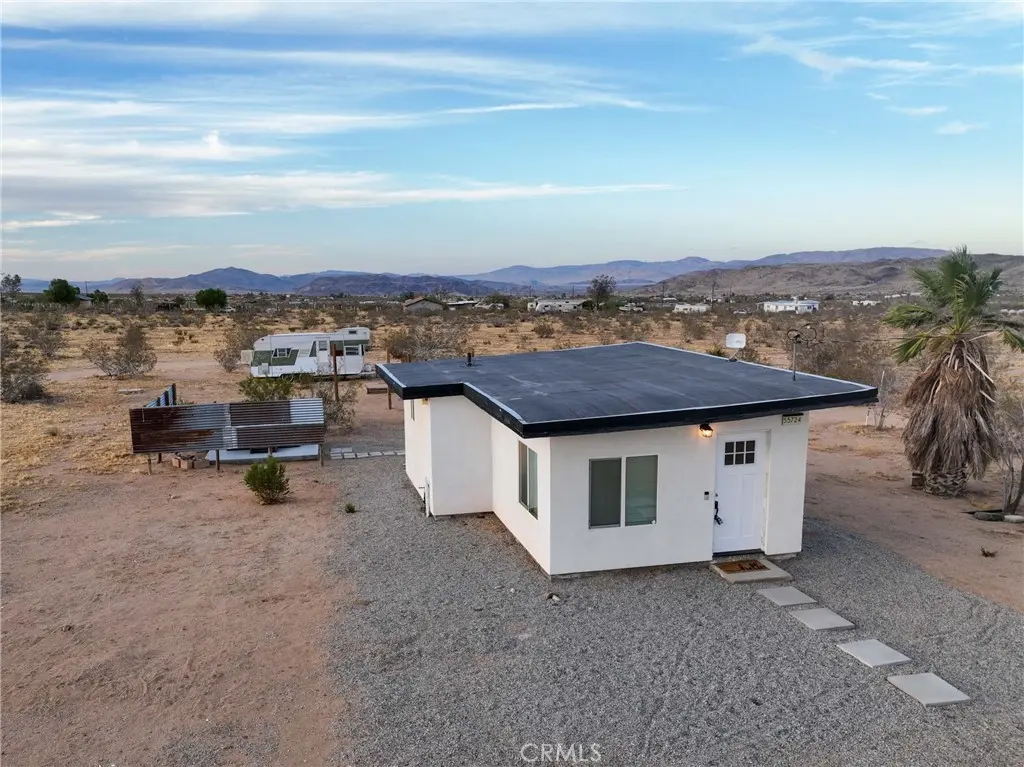 55724 Sunnyslope Drive, Landers, CA — listing photo 1
