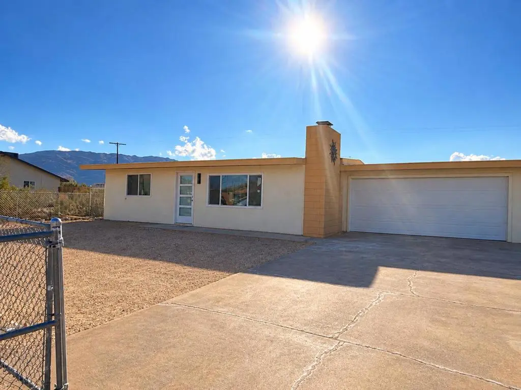 6654 Persia Avenue, 29 Palms, CA — listing photo 1